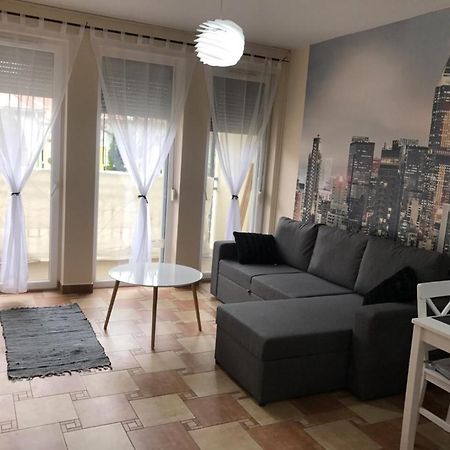 Beach Deluxe Apartman Hajdúszoboszló Esterno foto
